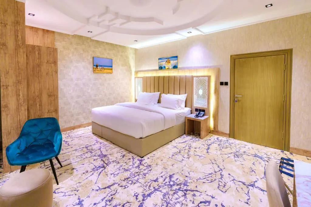 Deluxe Suite with Sea View